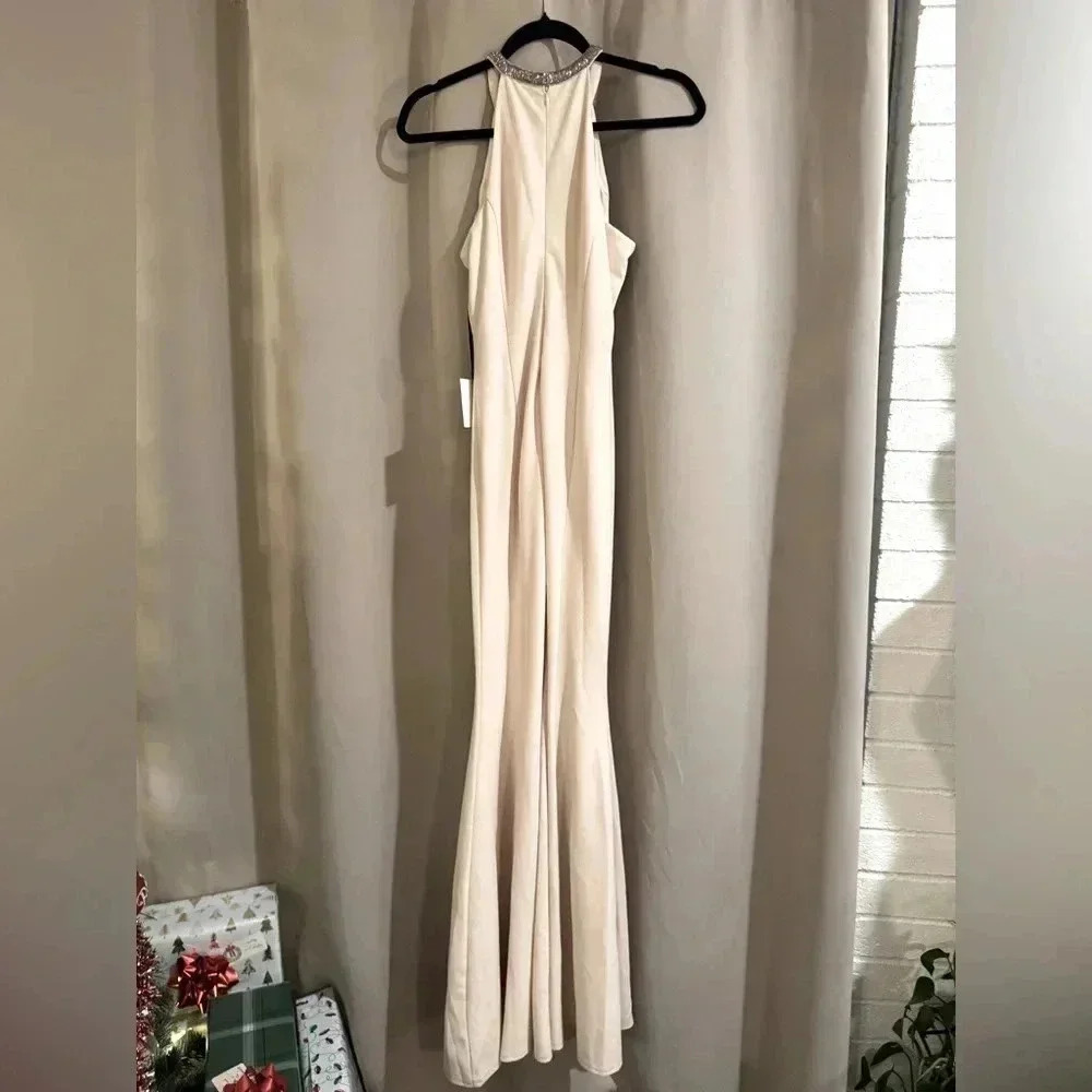 Women’s NWT Cream Lulus Formal Dress - Picture 2 of 9